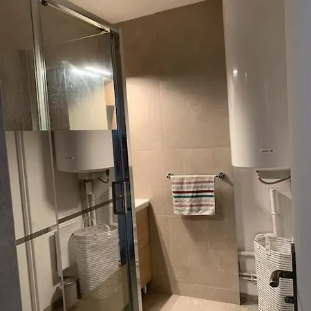 Grand - Centre - 2 2 Lits * ナンシー