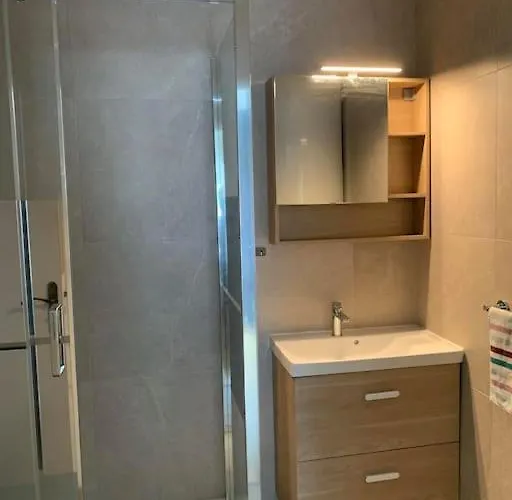 Grand - Centre - 2 2 Lits *